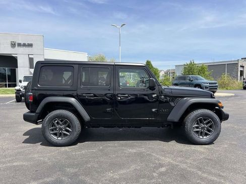 Certified 2025 Jeep Wrangler Unlimited Sport AWD/4WD image 10