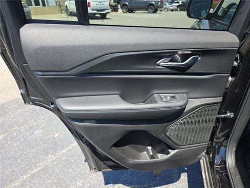 New 2025 Jeep Grand Cherokee Altitude AWD/4WD image 14