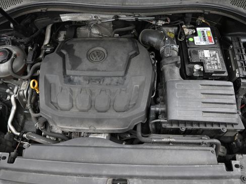 Used 2019 Volkswagen Tiguan SEL w/ 3rd Row Seat Package AWD/4WD image 30