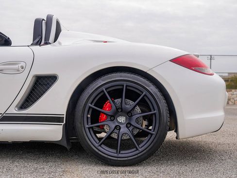 Used 2012 Porsche Boxster Spyder image 5