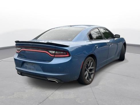 Used 2021 Dodge Charger SXT w/ Blacktop Package RWD image 6