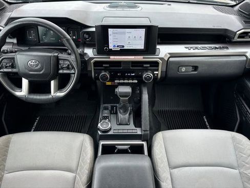 Certified 2025 Toyota Tacoma SR5 image 3