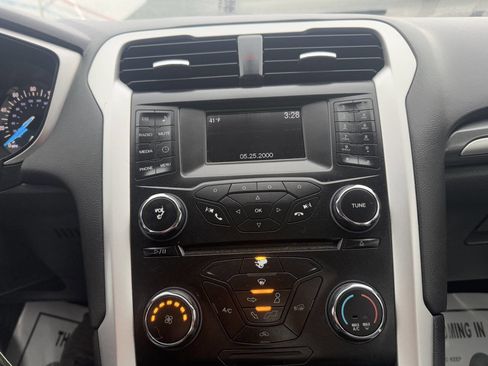 Used 2015 Ford Fusion S image 12