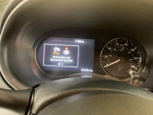 Used 2022 Nissan Kicks SR w/ Premium Package image 14