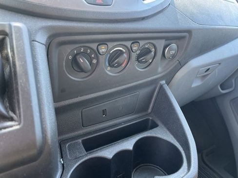 Used 2019 Ford Transit 150 XLT image 19