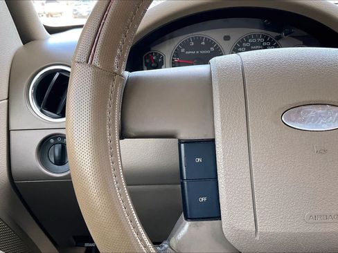 Used 2007 Ford F150 XLT RWD image 22