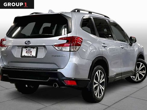 Used 2023 Subaru Forester Limited image 12