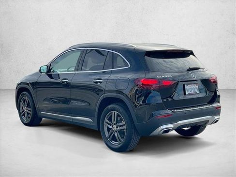 Certified 2025 Mercedes-Benz GLA 250 4MATIC image 8
