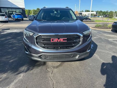 Used 2018 GMC Terrain SLE w/ Driver Convenience Package AWD/4WD image 4
