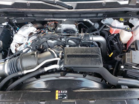 Used 2026 Chevrolet Silverado 2500 ZR2 w/ LPO, Dark Essentials Package AWD/4WD image 32