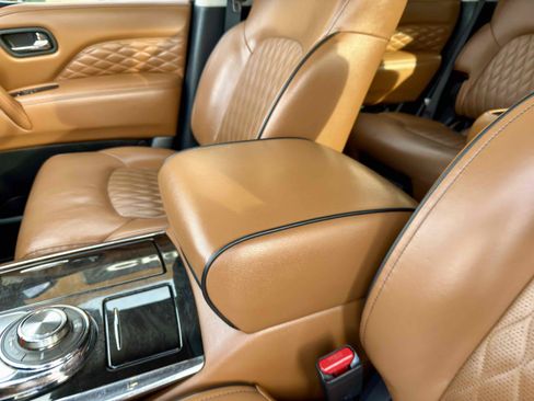 Used 2019 INFINITI QX80 Luxe w/ 22" Wheel Package AWD/4WD image 57