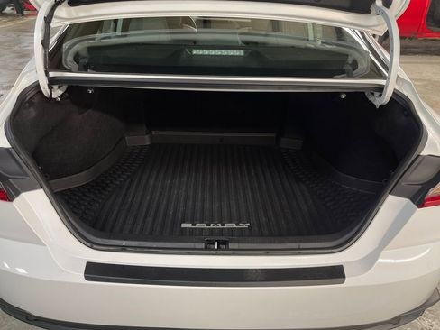 Certified 2025 Toyota Camry SE image 21