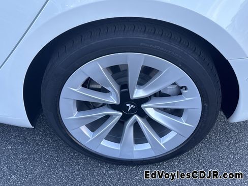 Used 2022 Tesla Model 3 Long Range image 26