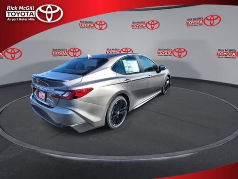 New 2026 Toyota Camry SE FWD image 8