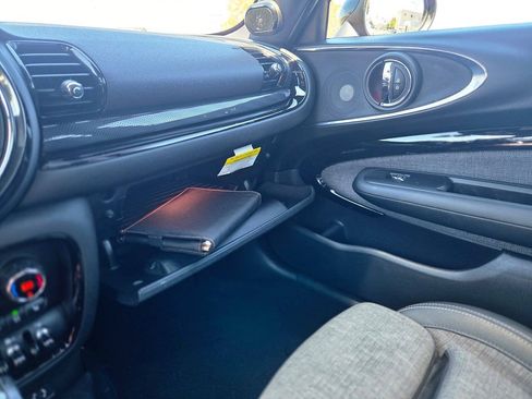 Used 2016 MINI Cooper Clubman FWD image 22
