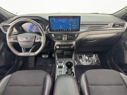 Used 2024 Ford Escape ST-Line w/ Tech Pack #1 image 11
