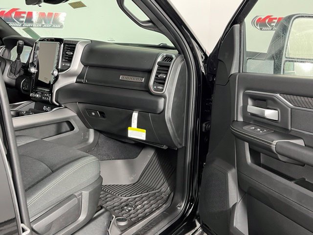 New 2027 RAM 3500 Big Horn AWD/4WD image 29