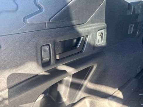 Used 2023 Subaru Outback Onyx Edition image 47