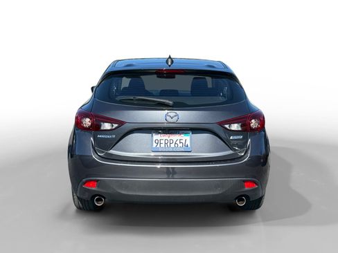 Used 2016 MAZDA MAZDA3 i Touring w/ Popular Equipment Package FWD image 4