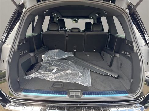 New 2025 Mercedes-Benz GLS 580 4MATIC image 24
