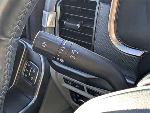 Used 2023 Ford F150 Limited image 23