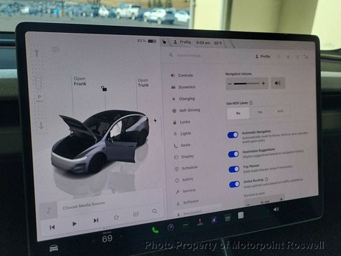 Used 2026 Tesla Model Y Long Range RWD image 4