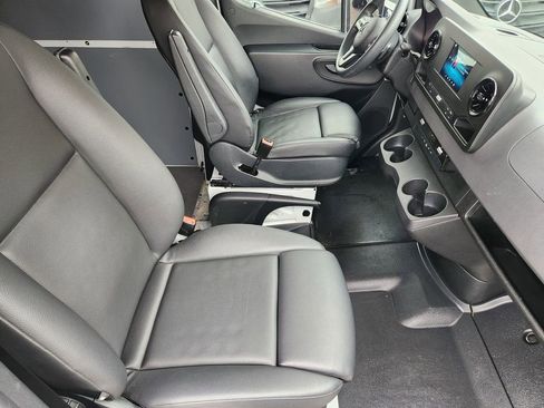 Used 2024 Mercedes-Benz Sprinter 144 Cargo image 13