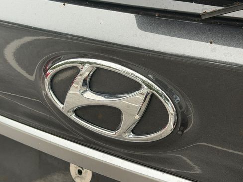 Used 2020 Hyundai Santa Fe SEL w/ Convenience + Premium Package FWD image 52