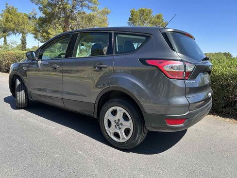 Used 2017 Ford Escape S image 3