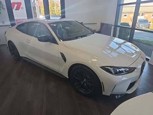 Used 2026 BMW M4 Coupe w/ Executive Package RWD image 4