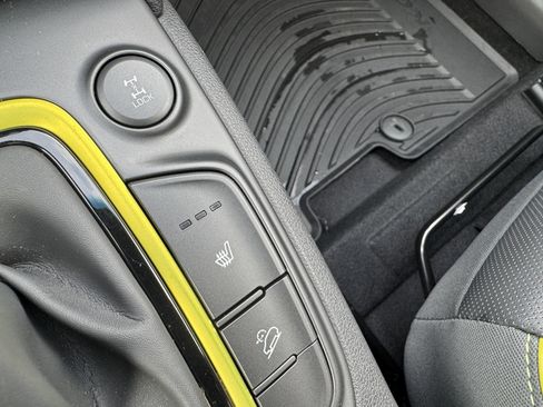 Used 2020 Hyundai Kona Limited image 31