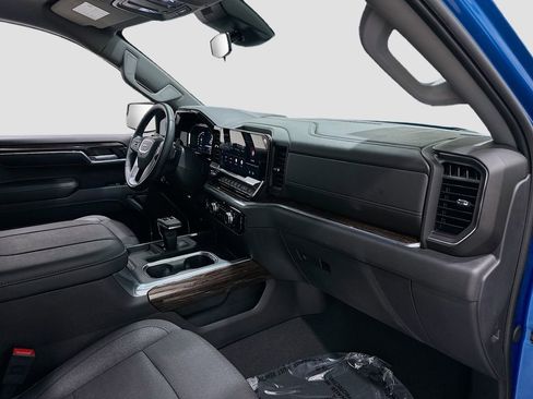 Used 2024 GMC Sierra 1500 Elevation RWD image 30