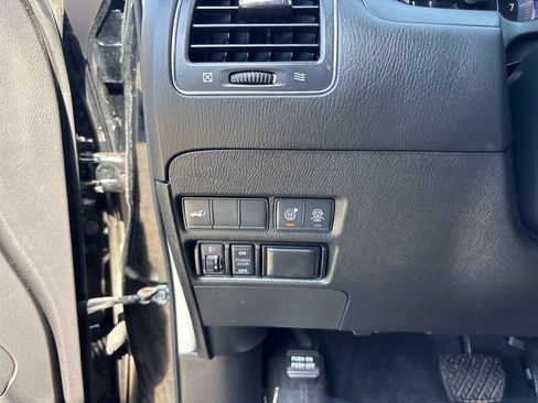 Used 2019 Nissan Armada SL w/ Premium Package AWD/4WD image 22