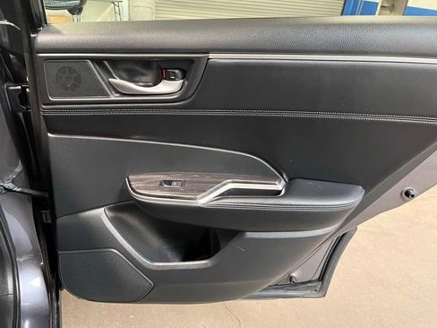 Used 2019 Honda Clarity Base image 13