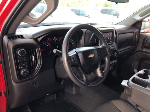 Used 2021 Chevrolet Silverado 1500 Custom AWD/4WD image 15
