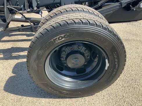 New 2026 RAM 5500 Tradesman AWD/4WD image 8
