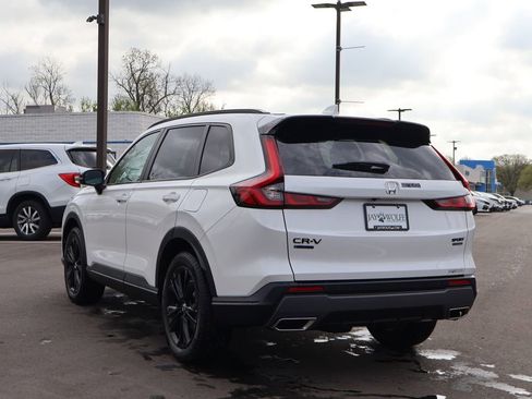 New 2026 Honda CR-V Sport Touring image 4
