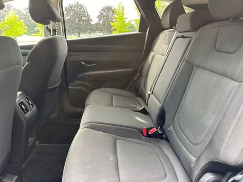 Certified 2025 Hyundai Tucson SEL AWD/4WD image 14
