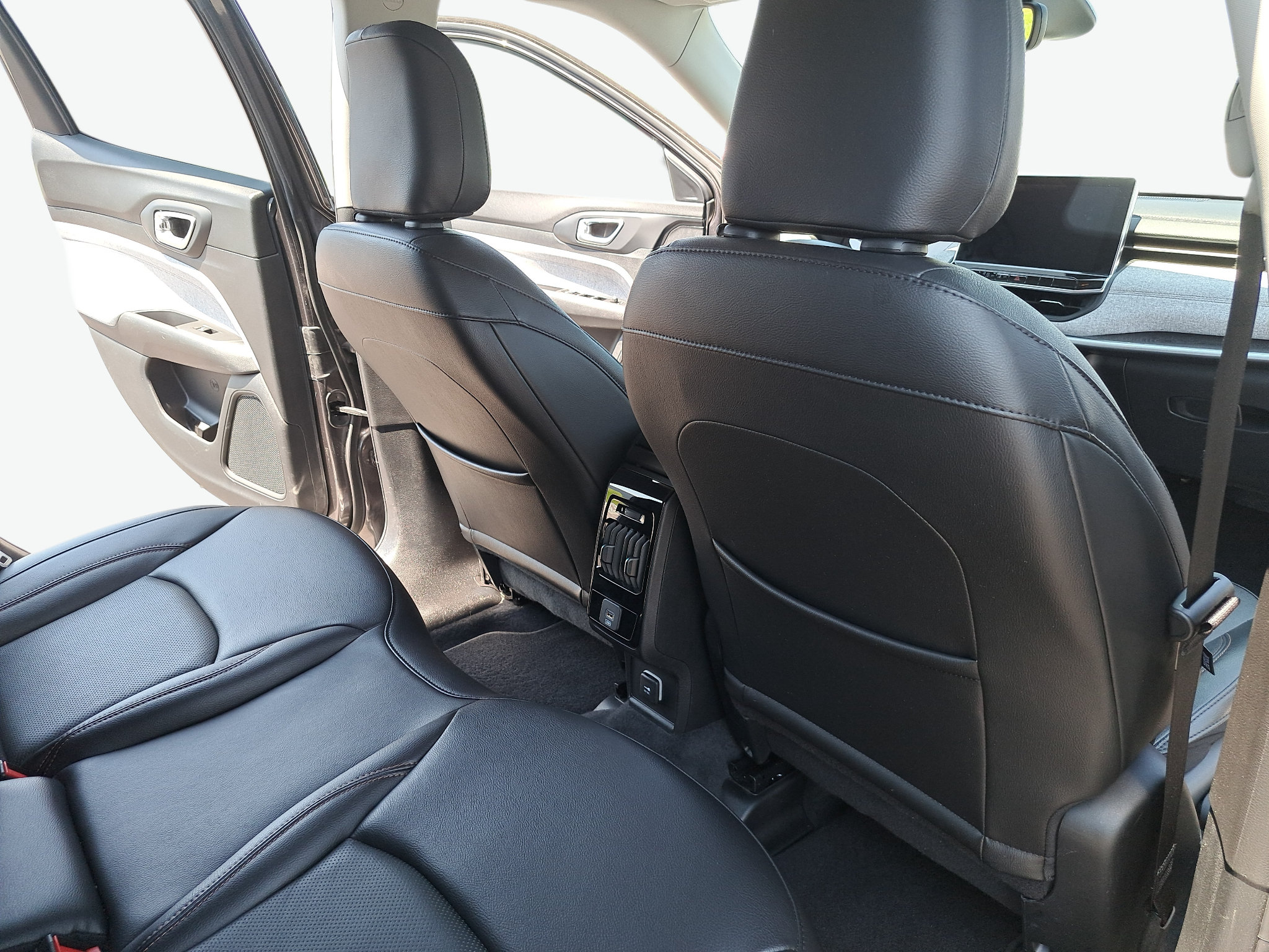 Certified 2022 Jeep Compass Latitude AWD/4WD image 12