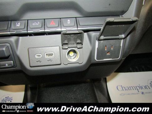 Used 2024 GMC Sierra 2500 Pro w/ Convenience Package image 33