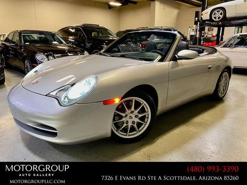 Used 2004 Porsche 911 Carrera RWD image 1