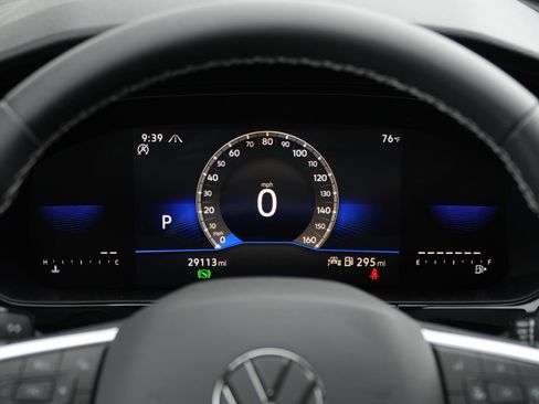 Used 2023 Volkswagen Taos S image 22