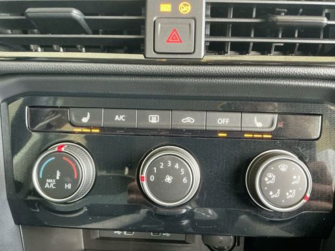 Certified 2025 Volkswagen Taos S image 16