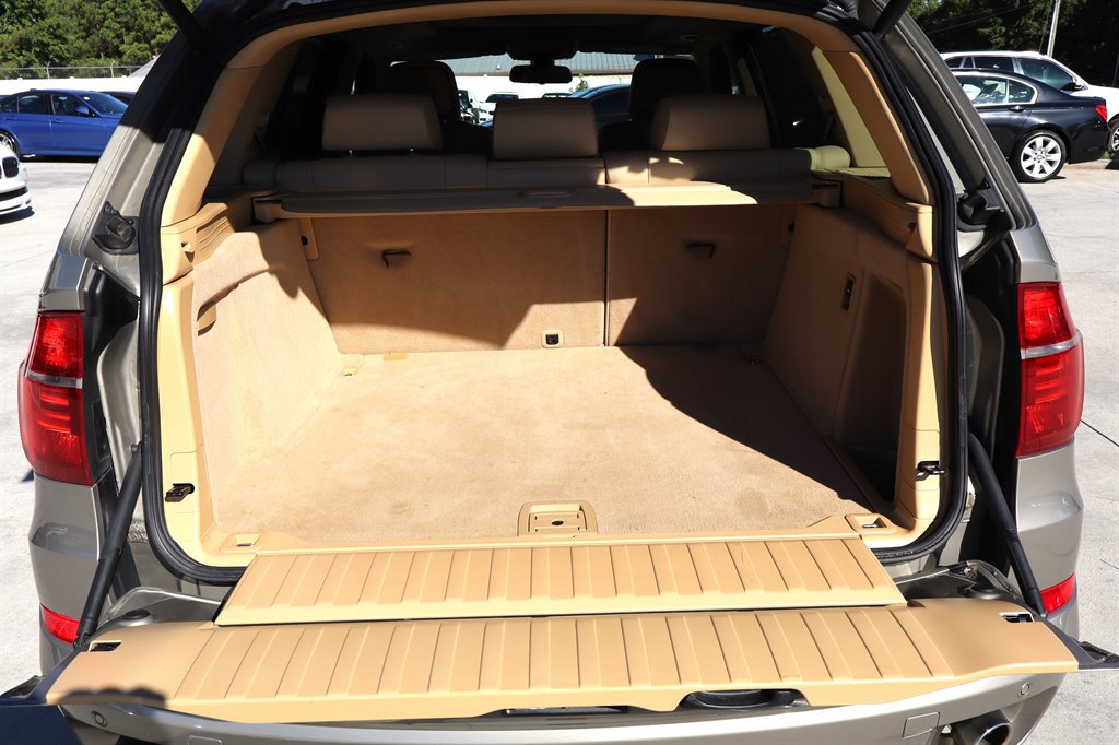 Used 2012 BMW X5 xDrive35d AWD/4WD image 37