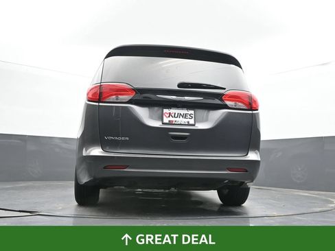 Used 2023 Chrysler Voyager LX FWD image 55
