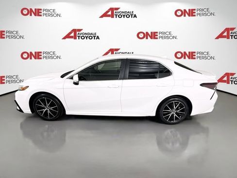 Certified 2023 Toyota Camry SE image 4