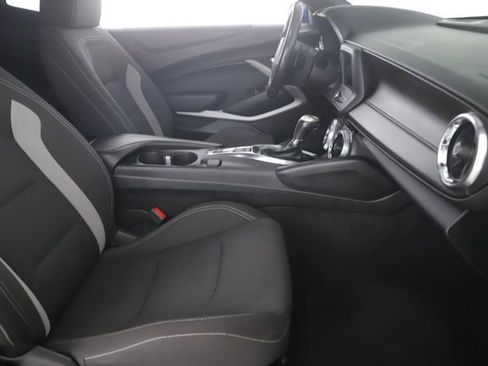 Used 2020 Chevrolet Camaro LT image 22