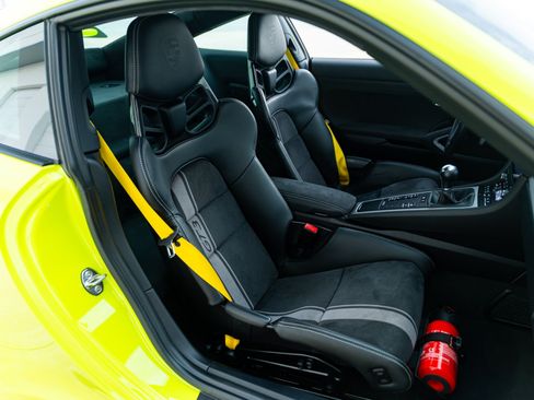 Used 2018 Porsche 911 GT3 RWD image 19