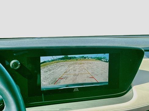 Used 2024 Buick Encore GX Preferred w/ Comfort Package FWD image 16