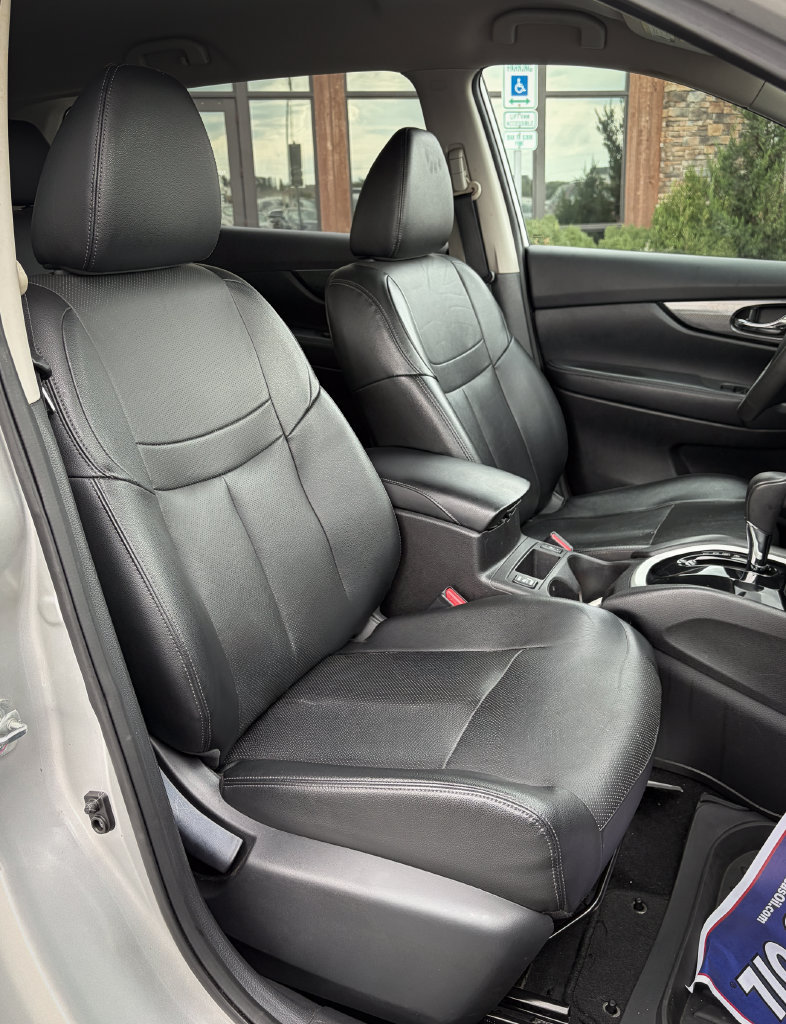 Used 2015 Nissan Rogue SL AWD/4WD image 27